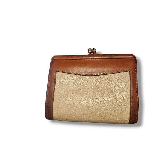 VINTAGE Dooney and Bourke Wallet With Kisslock Coin Holder Bone Color - Picture 2 of 5